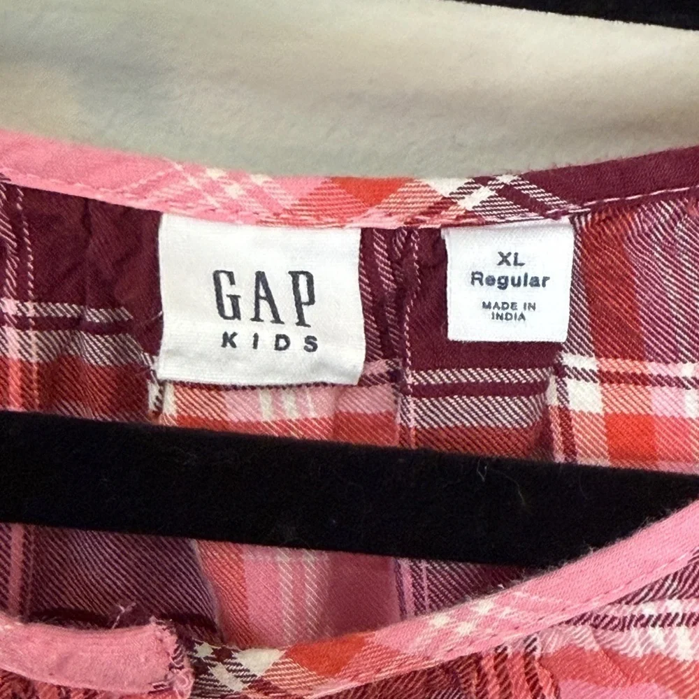 GAP Kid: Girls Pink / White / Red Plaid Button Down Shirt, Size XL